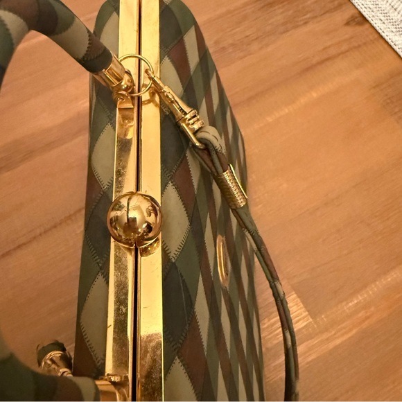 Cawen's Tan, Brown & Hunter Vintage Look Gold Handle Bag Like New - Picture 11 of 11